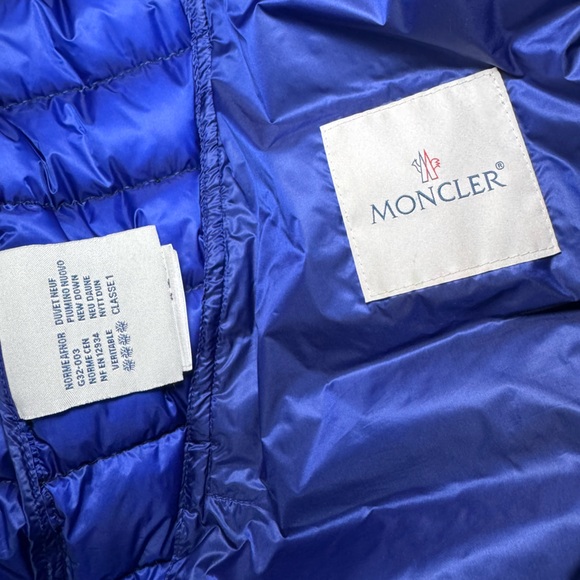 Men Moncler Vest - Picture 5 of 10